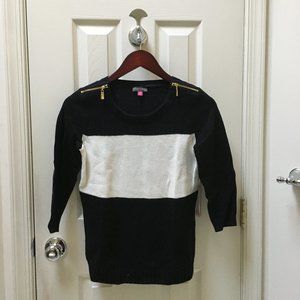Vince Camuto Zipper Shoulder Sweater Size XS NWT